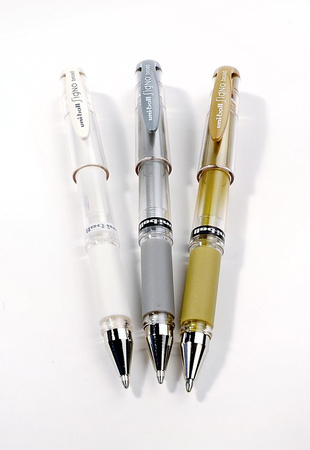 Długopis żelowy Uni UMN-153 Signo srebrny