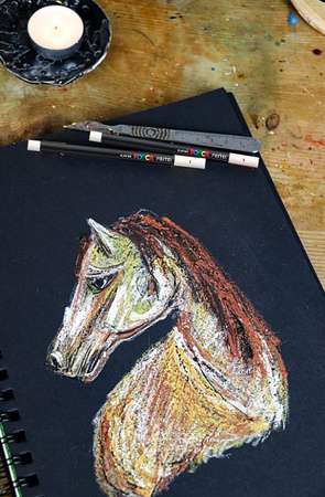 Kredka pastelowa Uni POSCA KPA-100 biała